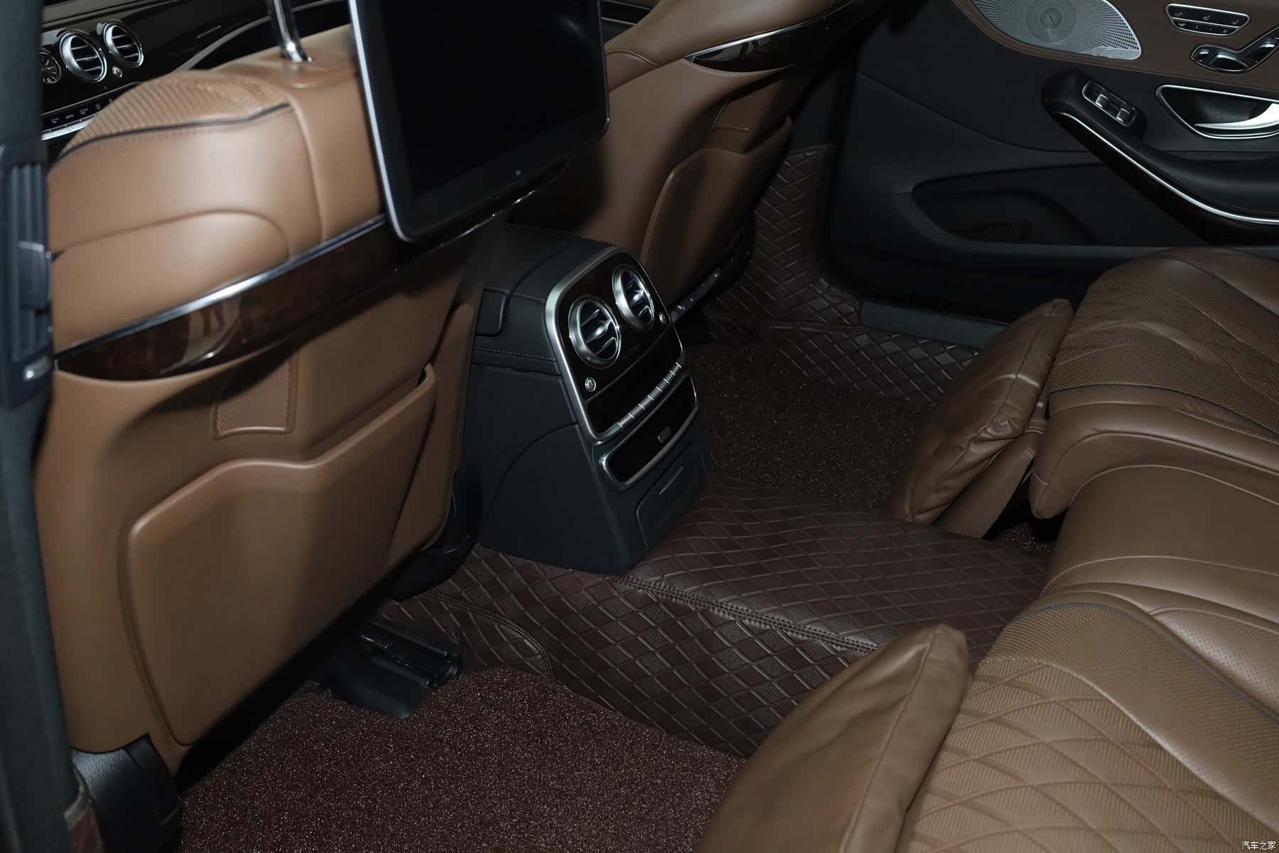 Maybach S-Class, 2018 19