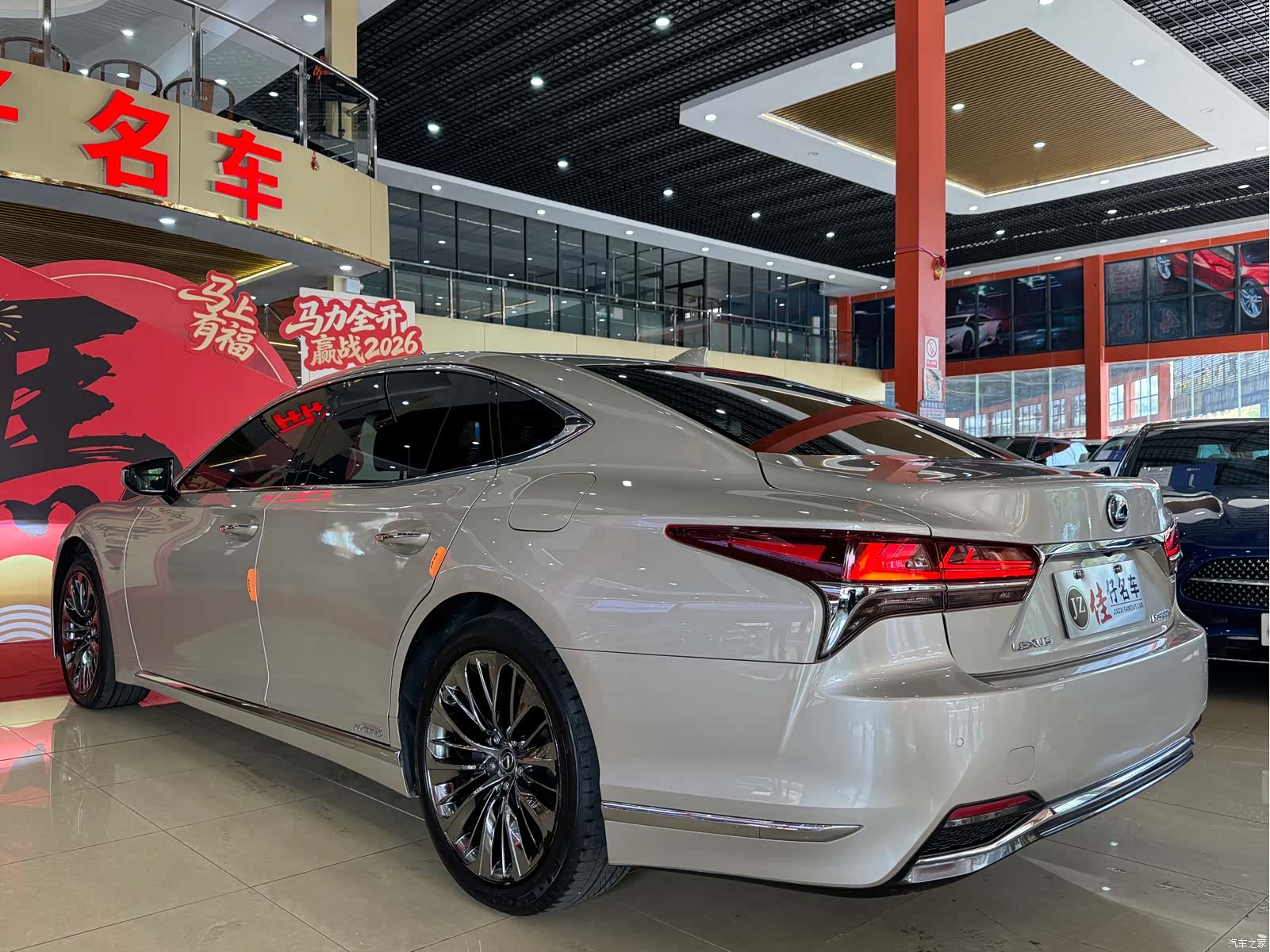 Lexus LS, 2018 все фото