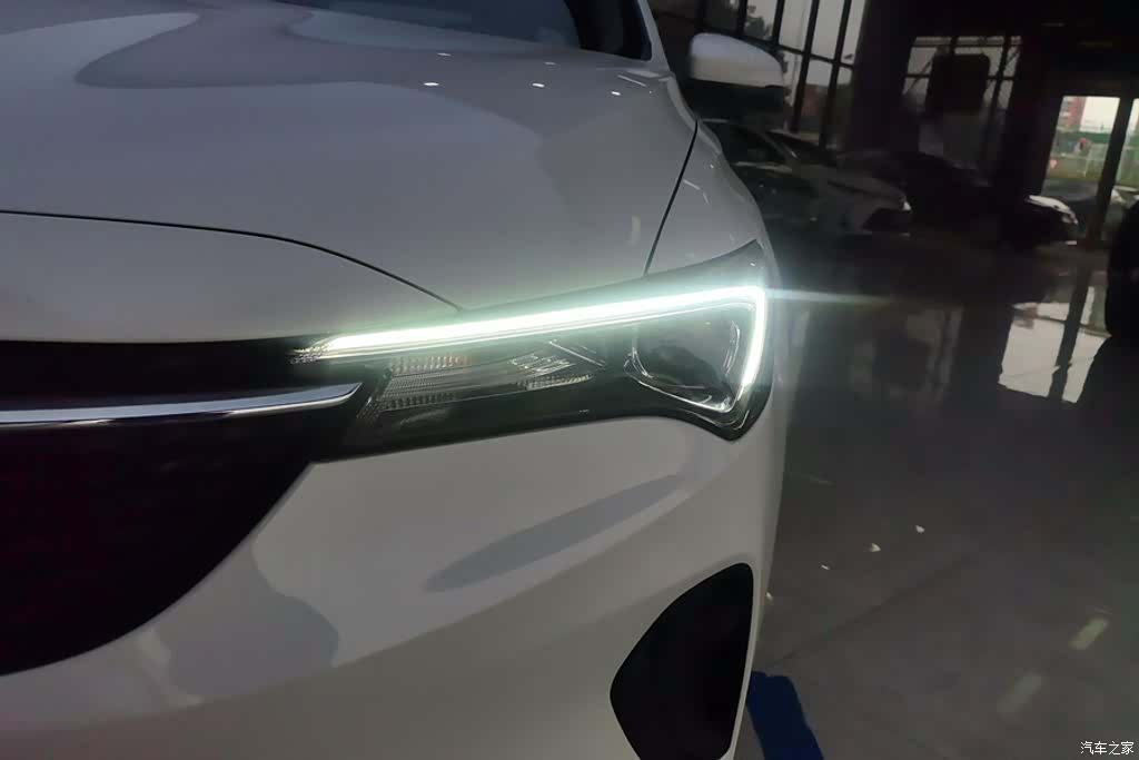 Buick Verano, 2023 все фото