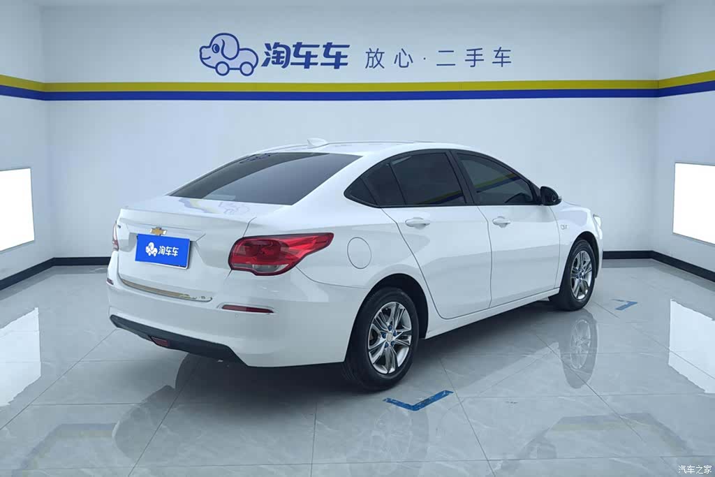 Chevrolet 320, 2018 3