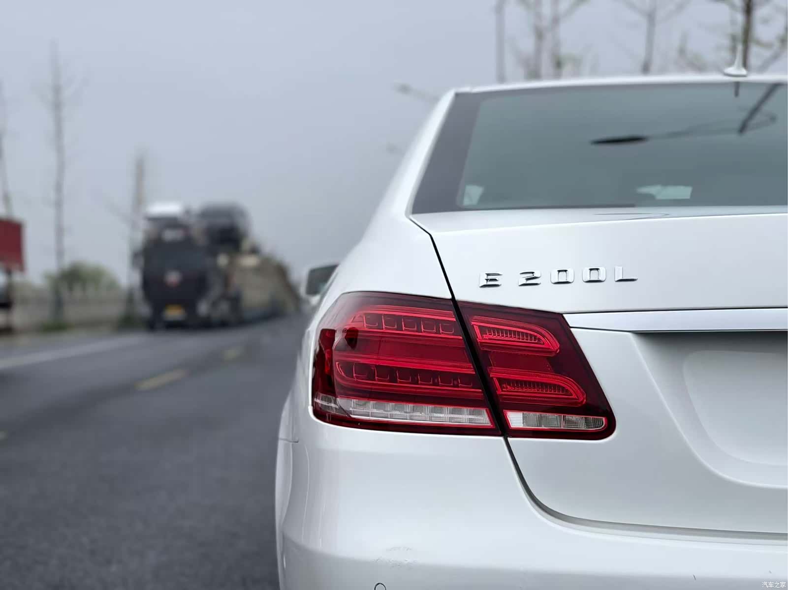 Mercedes-Benz E-Class, 2015 20