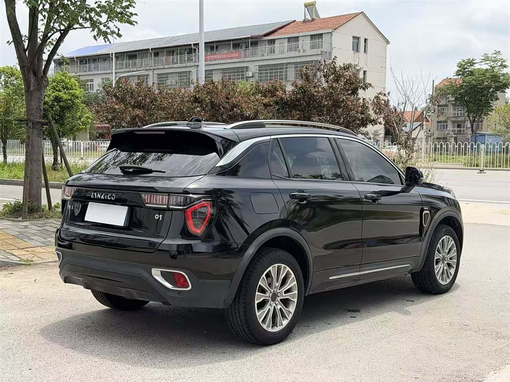 Lynk & Co 01, 2018 25