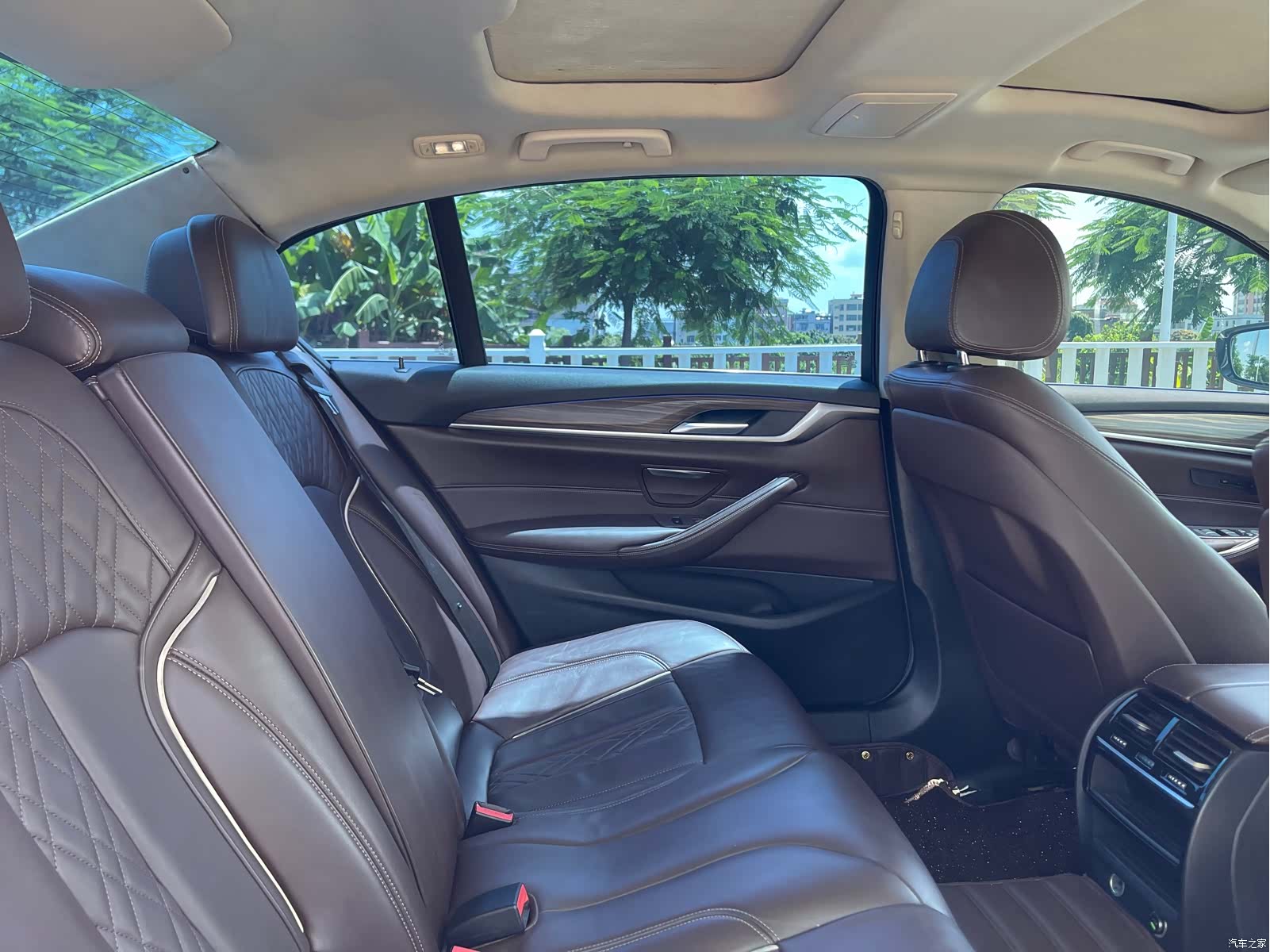 BMW 5 Series, 2018 14