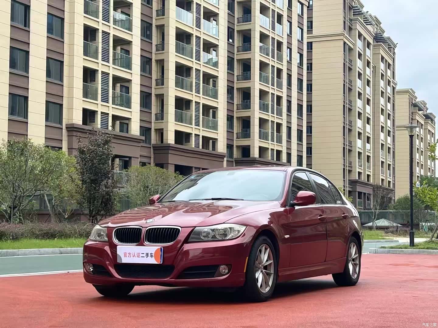 BMW 3 Series, 2011 1