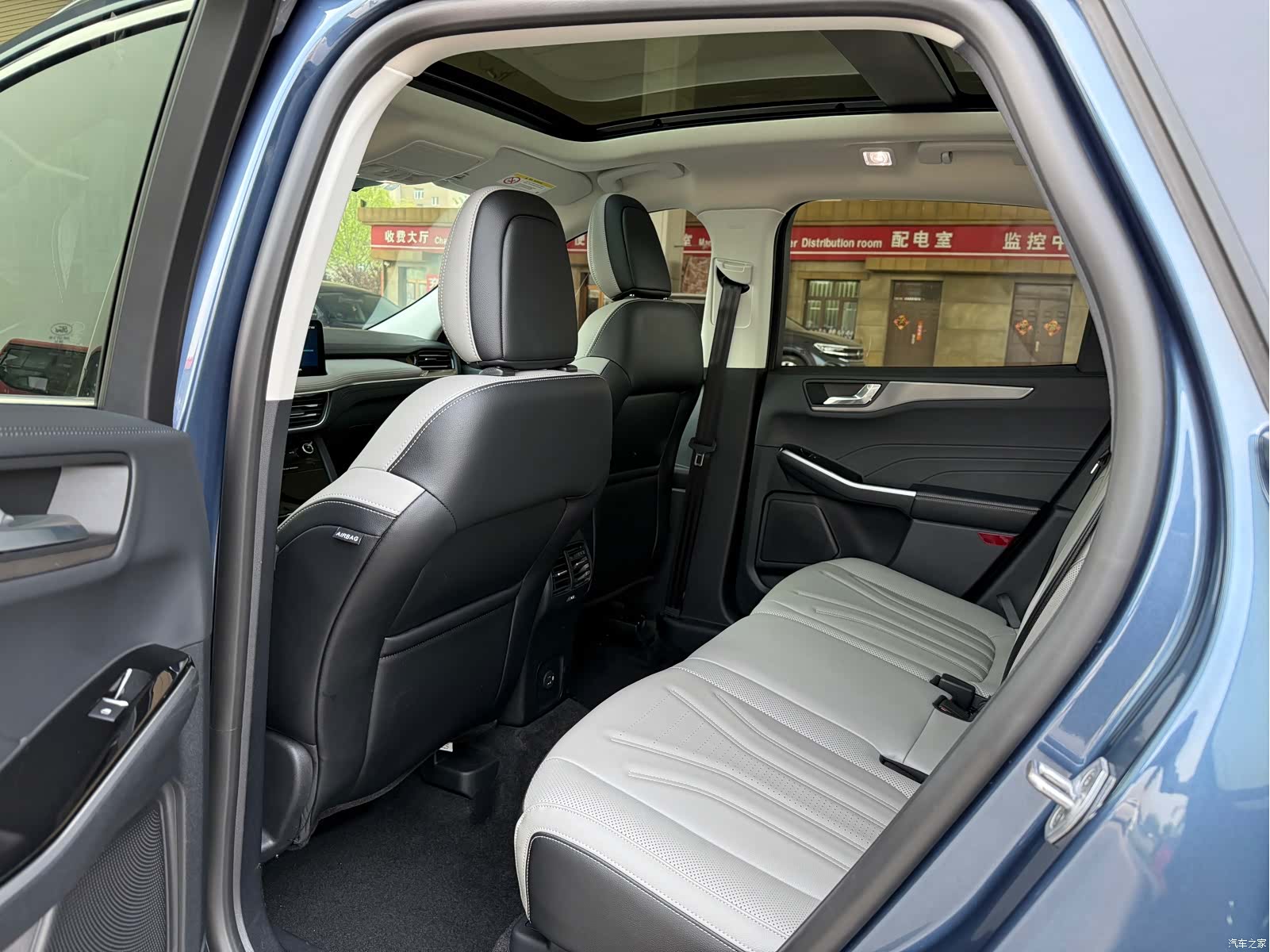 Ford Escape, 2022 8