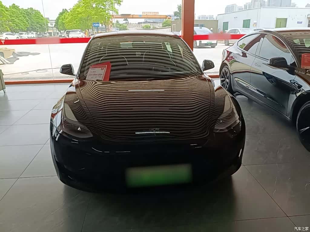Tesla Model 3, 2022 3