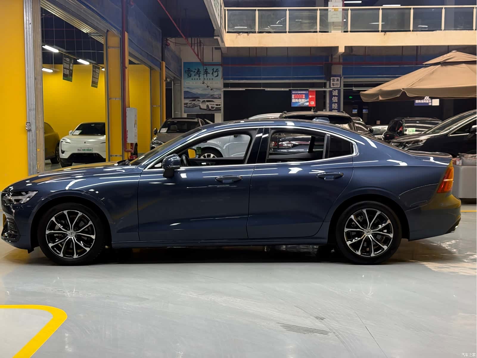 Volvo S60, 2022 4