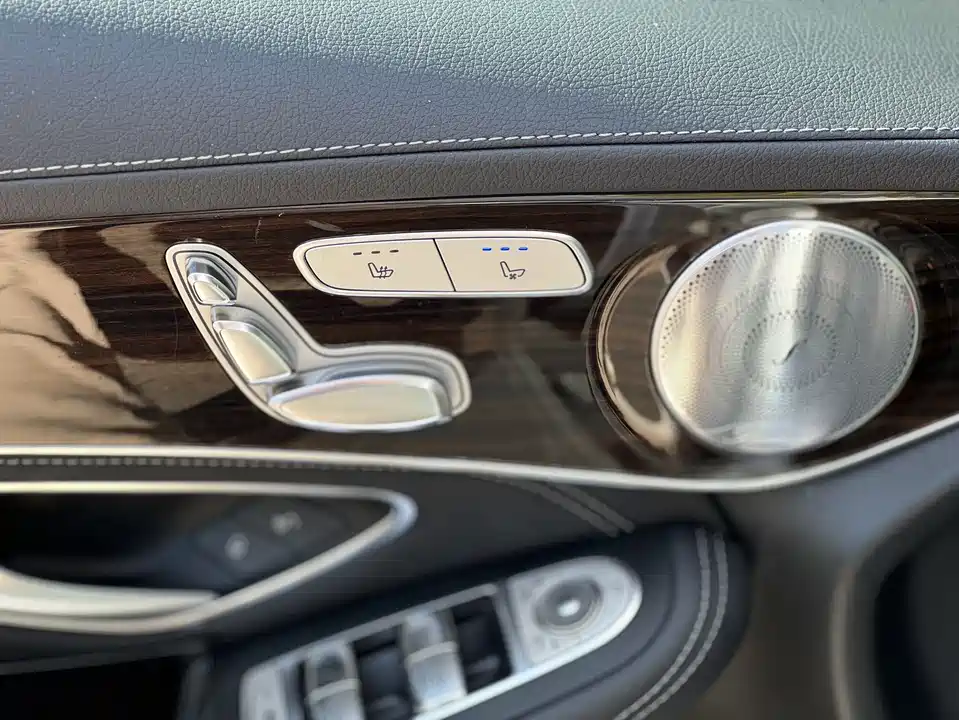 Mercedes-Benz GLC Mercedes-Benz GLC