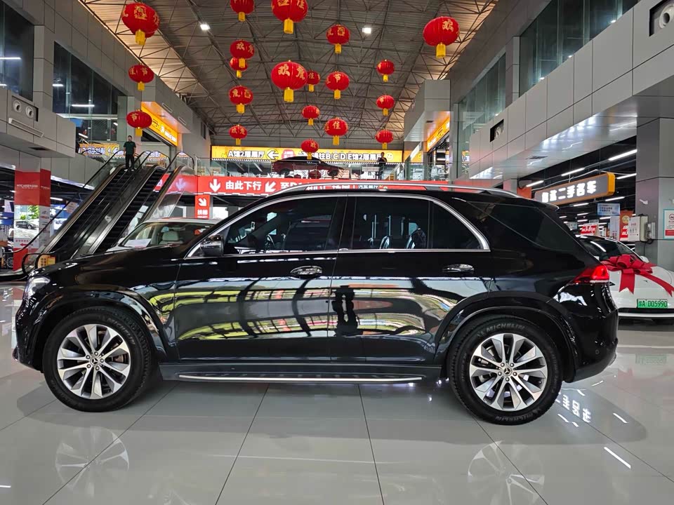 Mercedes-Benz GLE Mercedes-Benz GLE