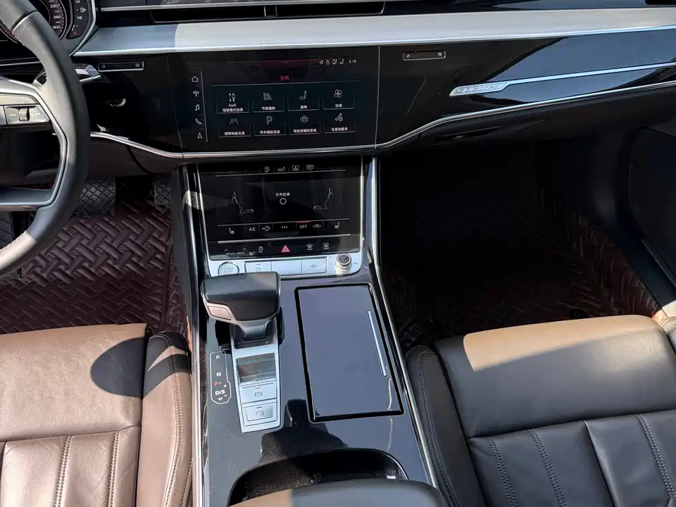 Audi A8 Audi A8