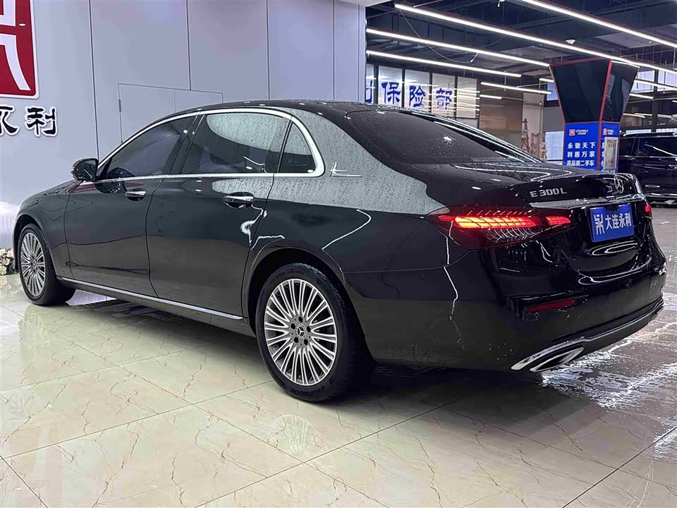 Mercedes-Benz E-class Mercedes-Benz E-class