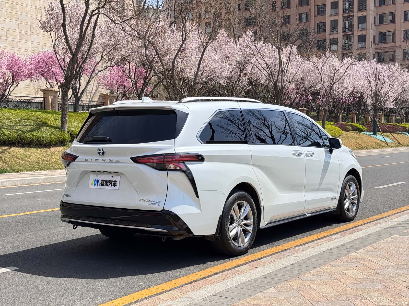 Toyota Sienna, 2022 6