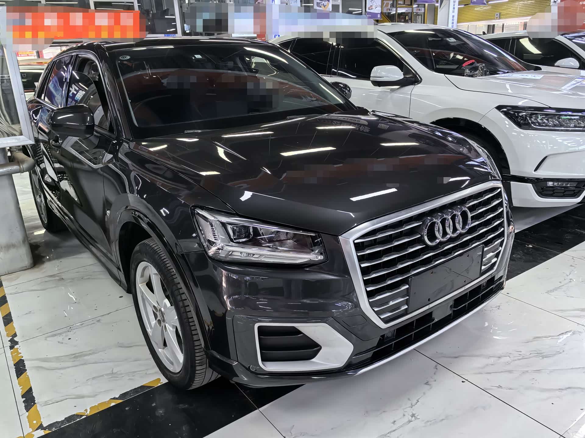 Audi Q2L, 2019 3