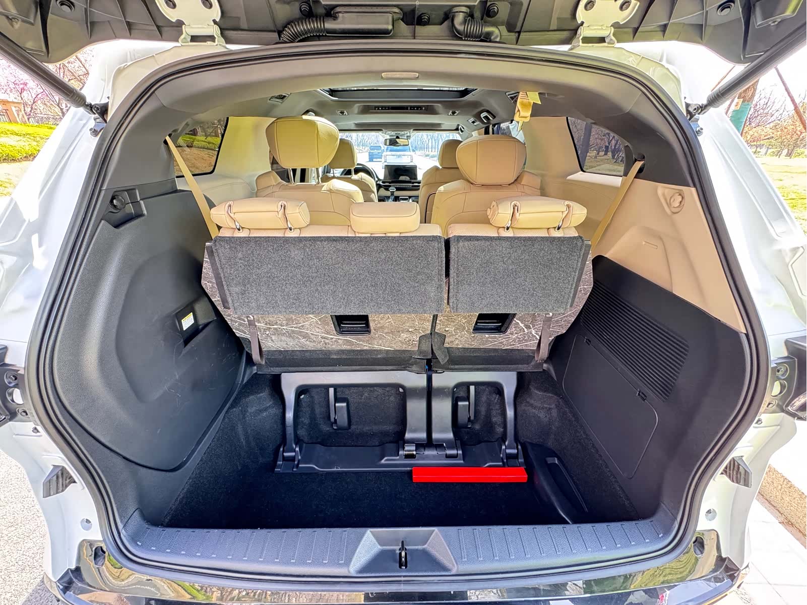 Toyota Sienna, 2022 17