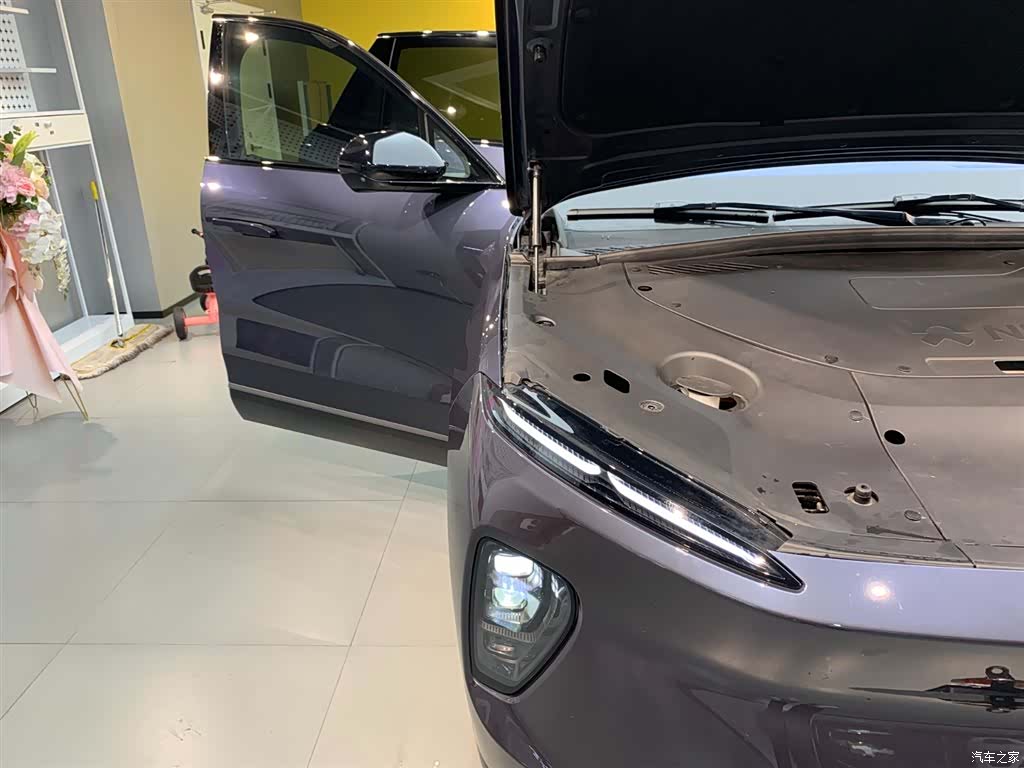 NIO ES8, 2024 23