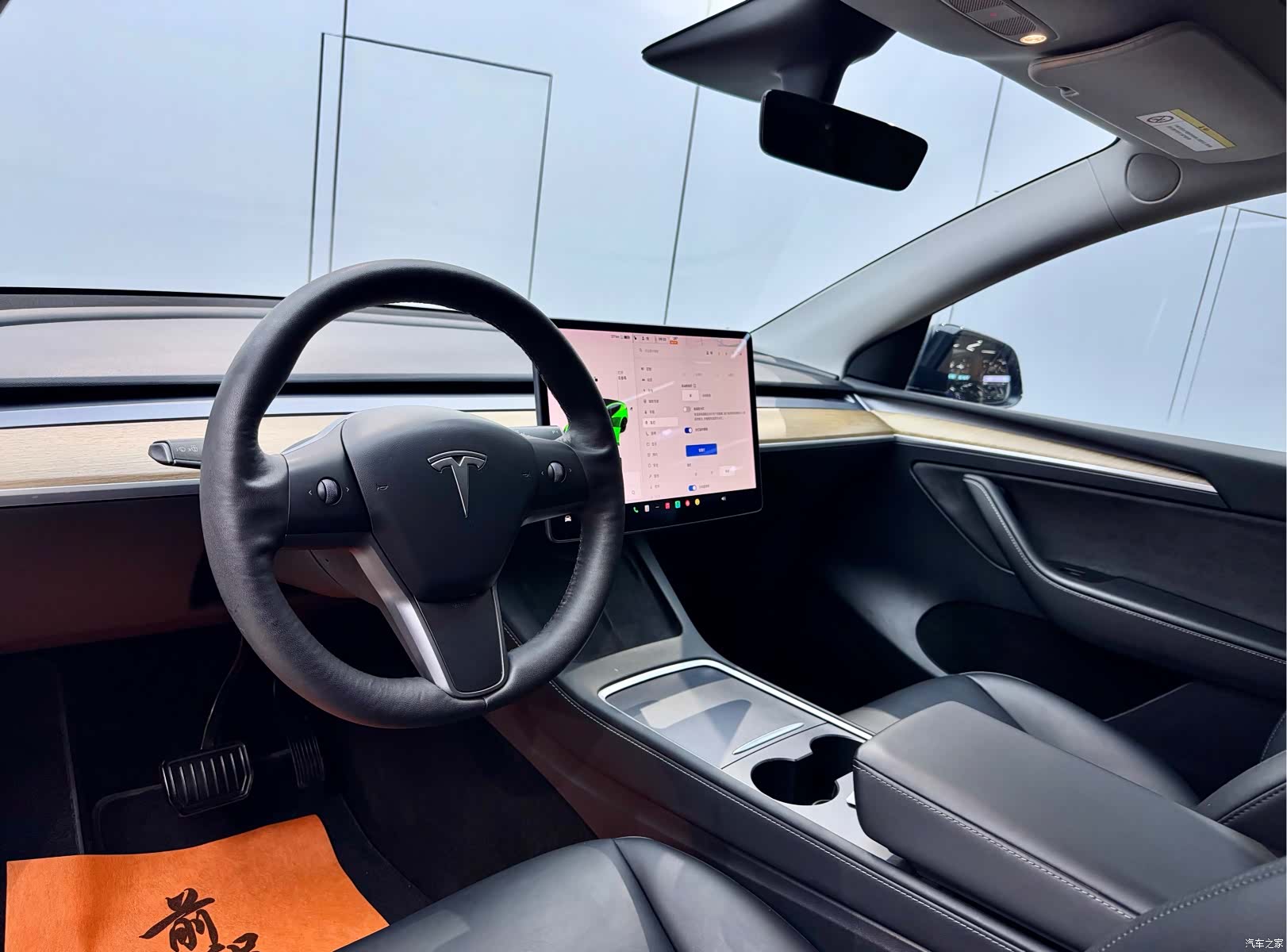 Tesla Model Y, 2021 8
