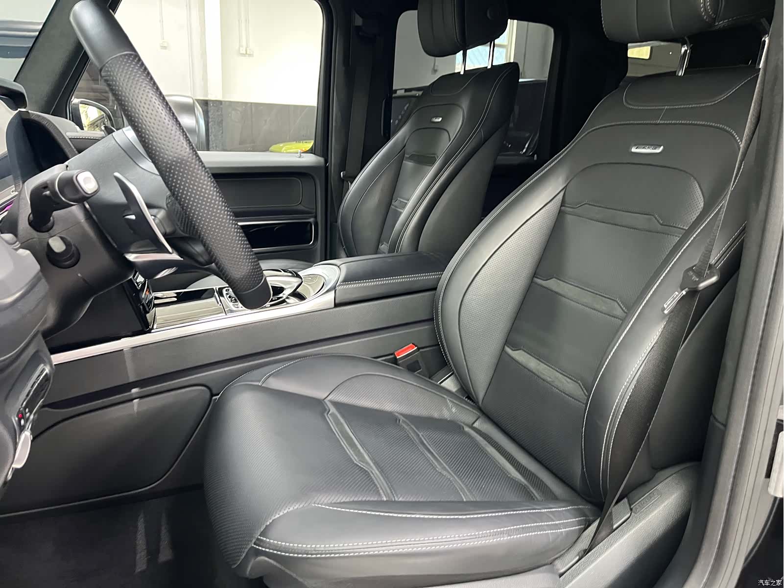 Mercedes-Benz G-Class, 2022 15