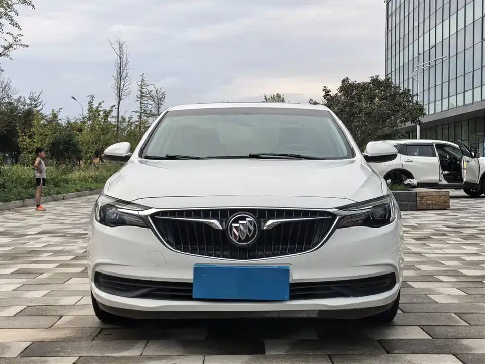 Buick Yinglang