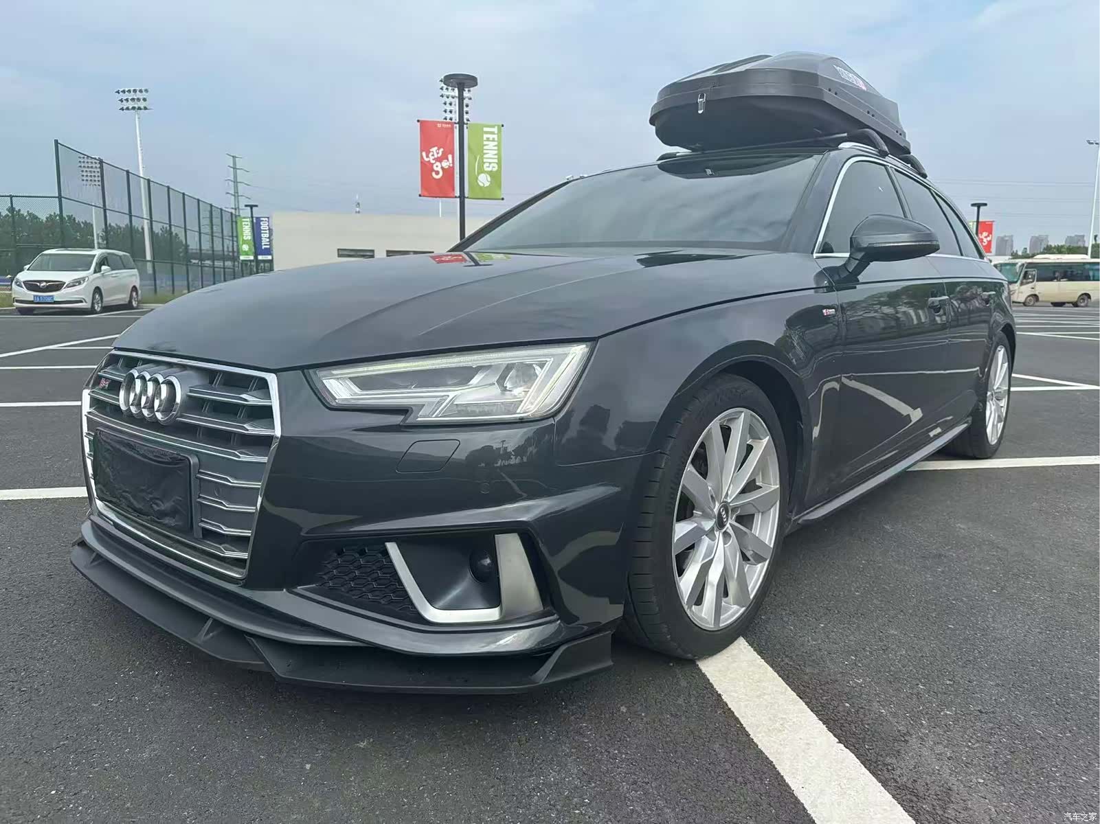 Audi A4, 2020 1