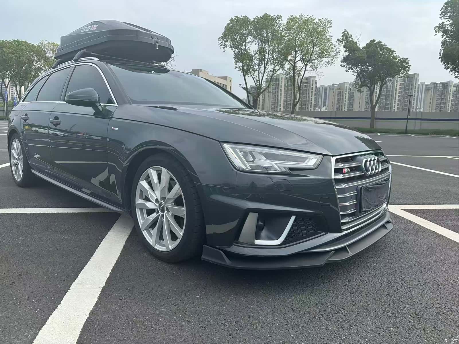 Audi A4, 2020 3