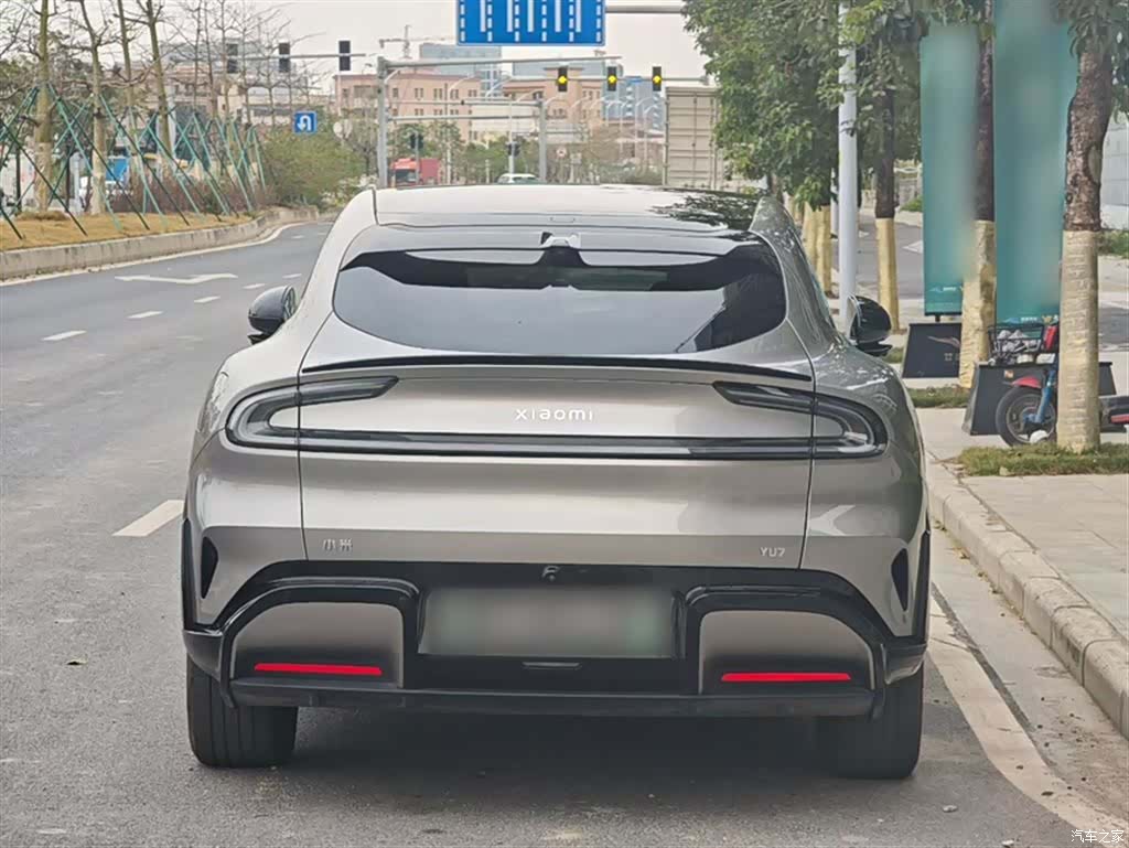 Xiaomi YU7, 2025 24