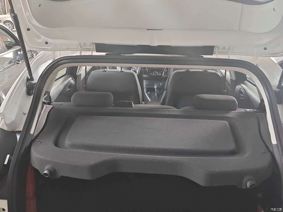 Ford Focus, 2017 15