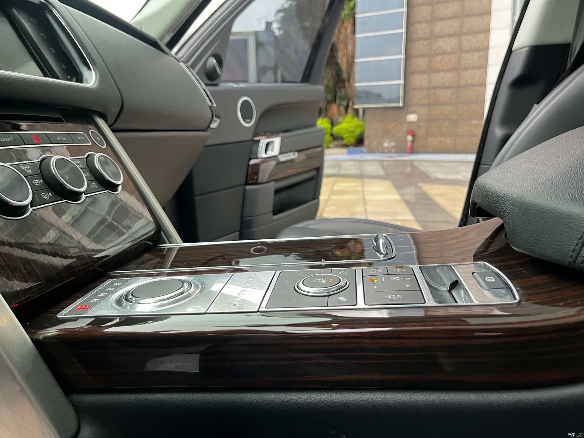Land Rover Range Rover, 2016 12