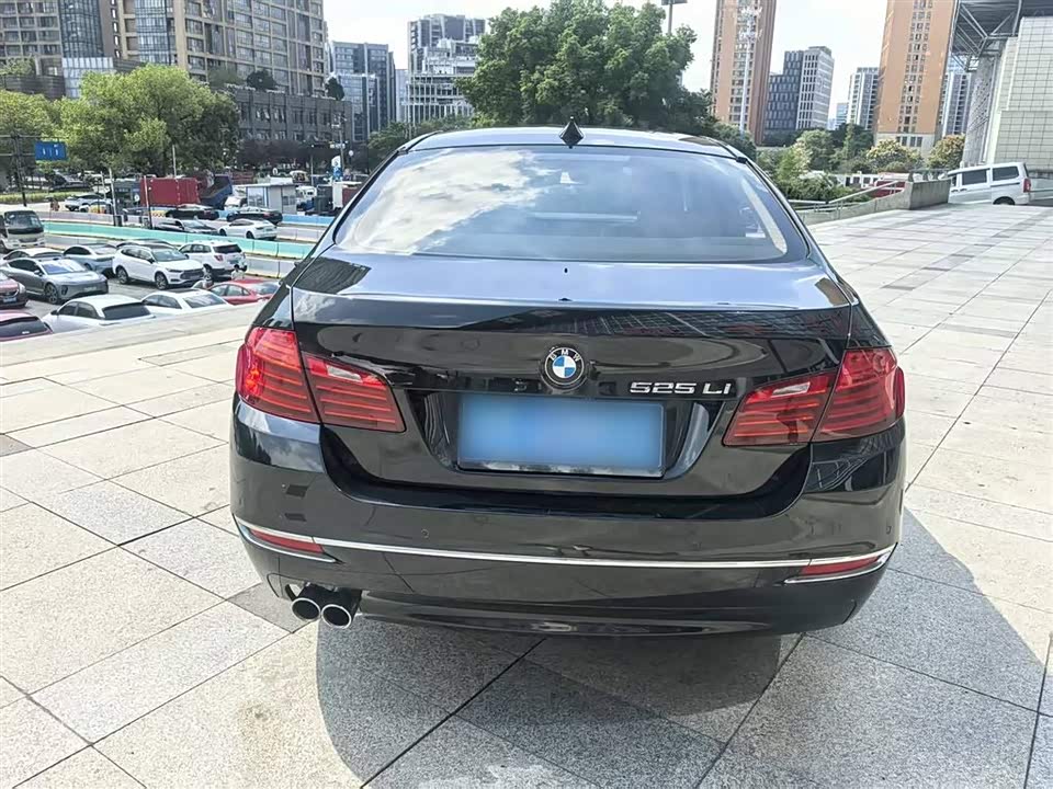 BMW 5 series BMW 5 series
