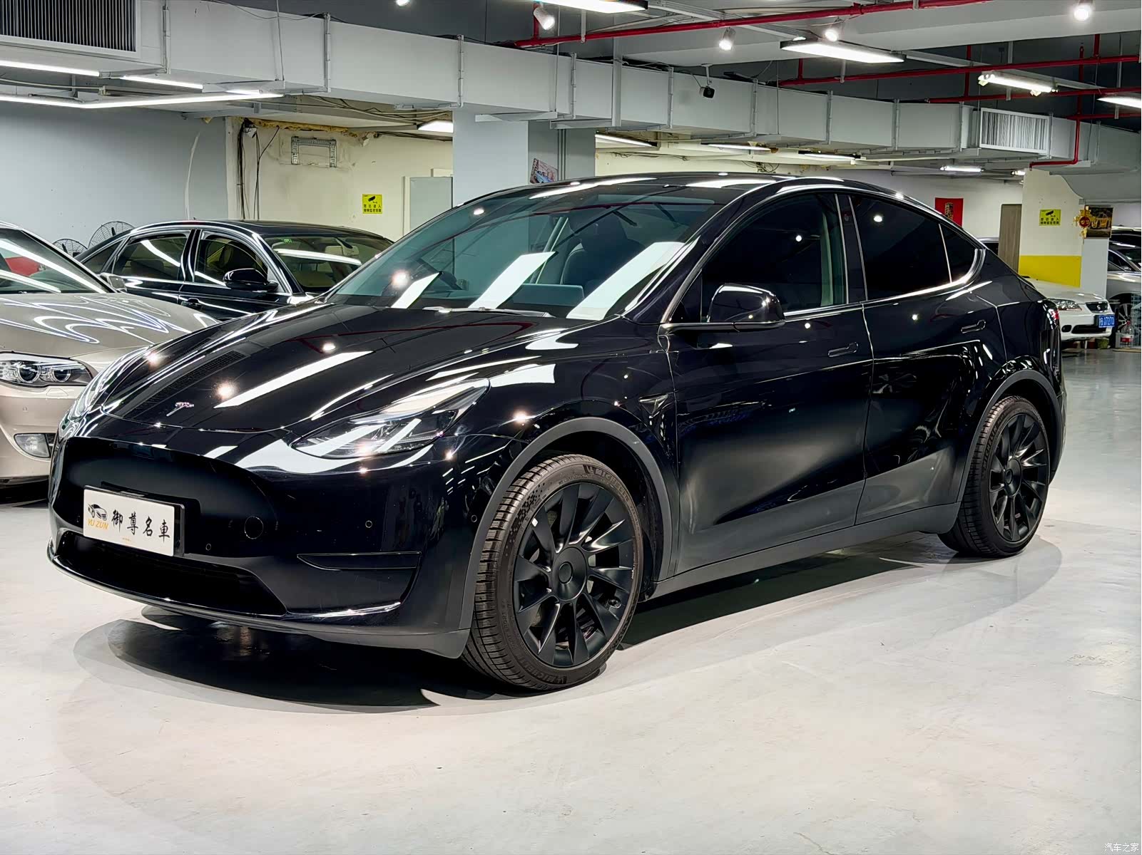 Tesla Model Y, 2022 1