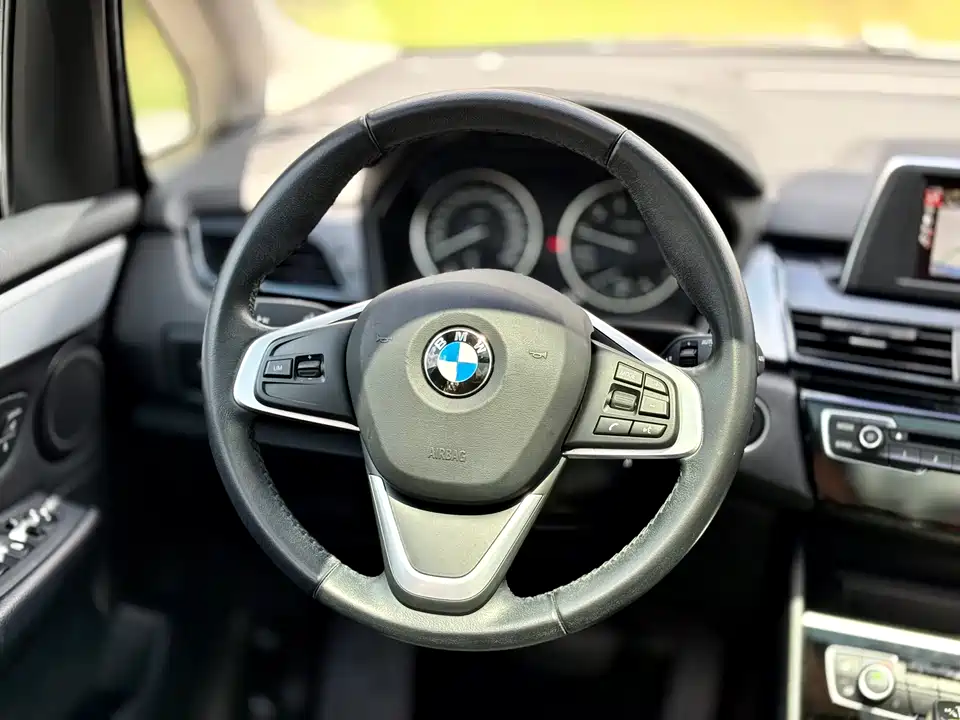 BMW 2 series station wagon