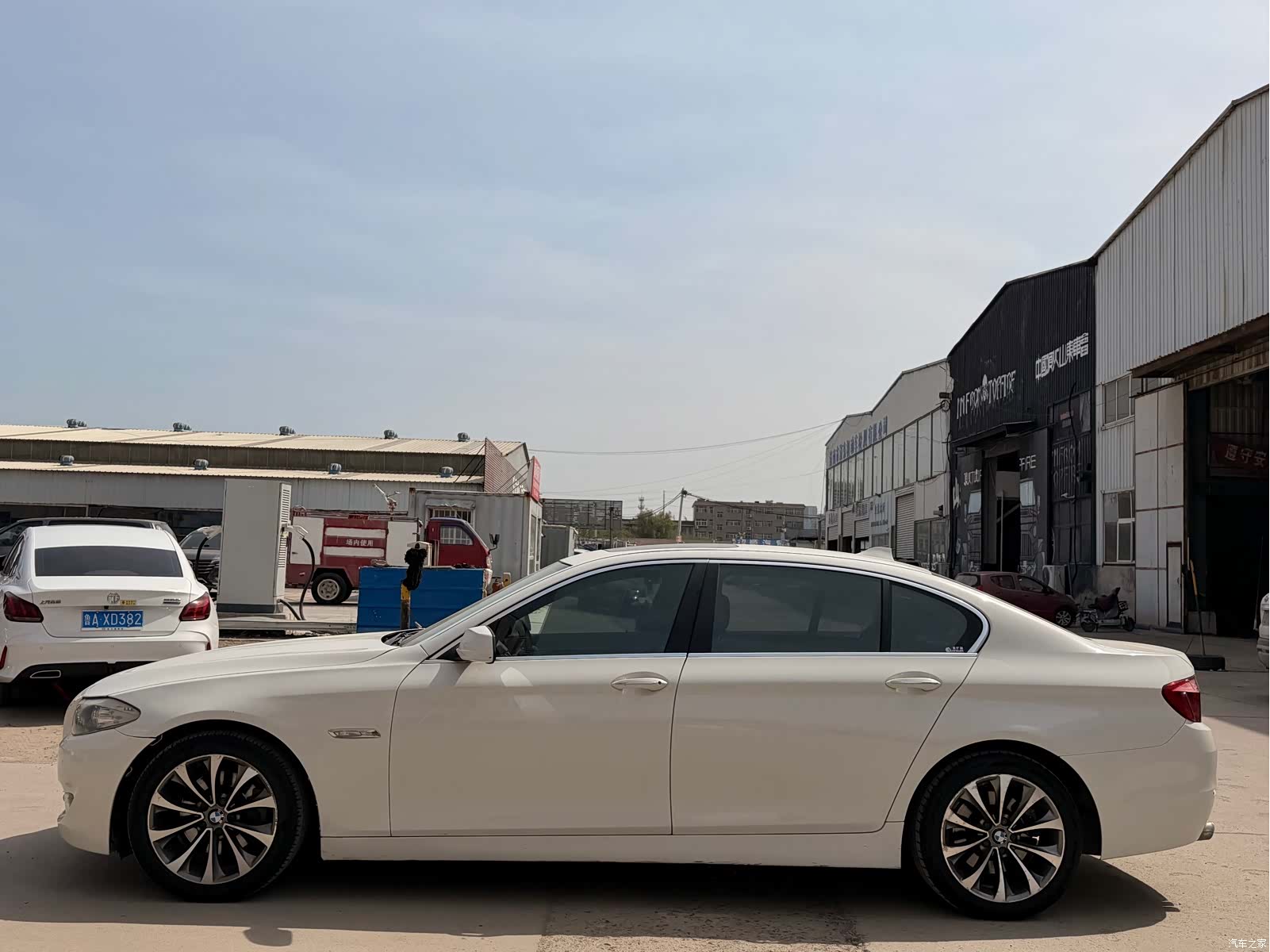 BMW 5 Series, 2012 8