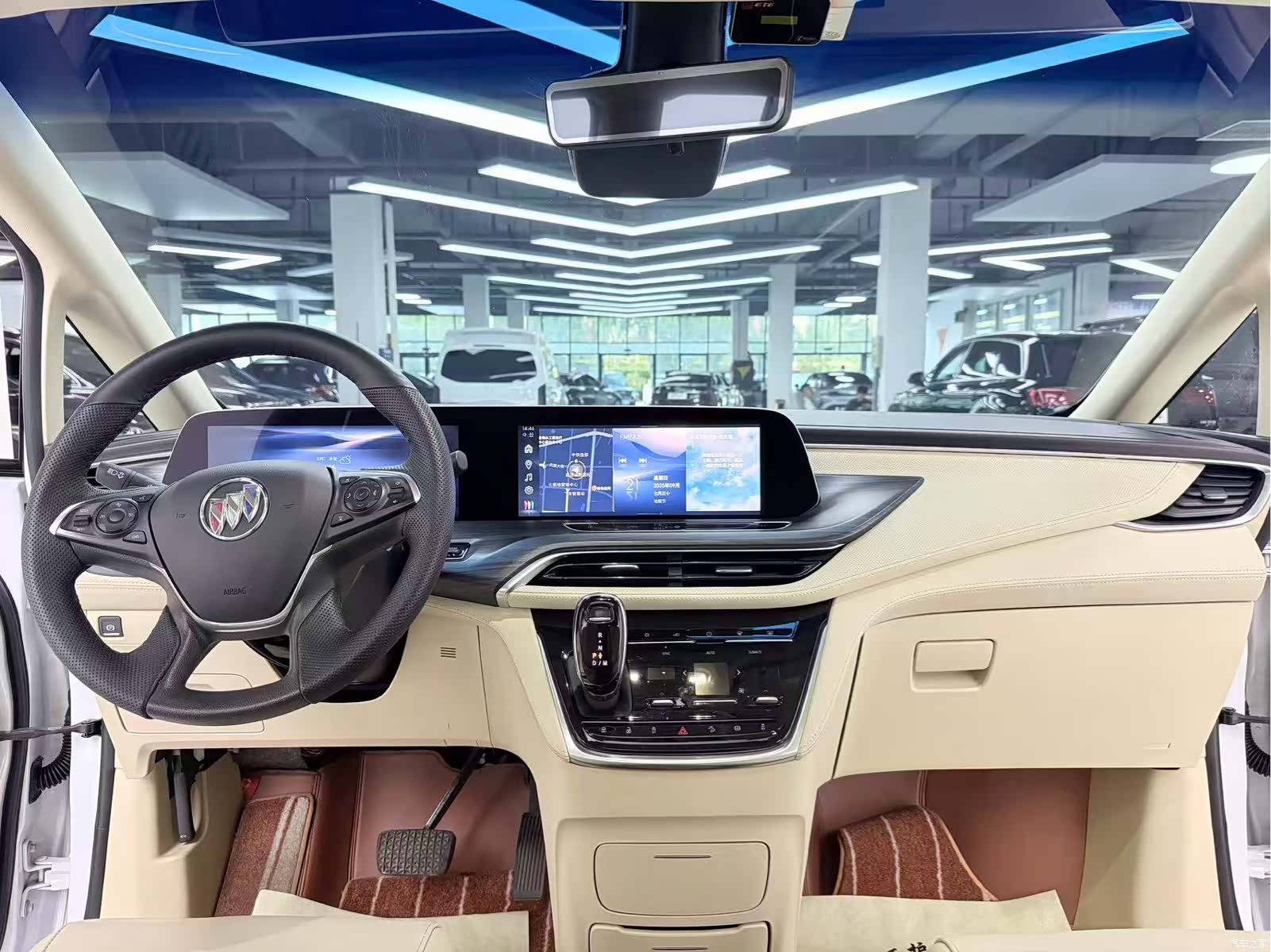 Buick GL8, 2023 8