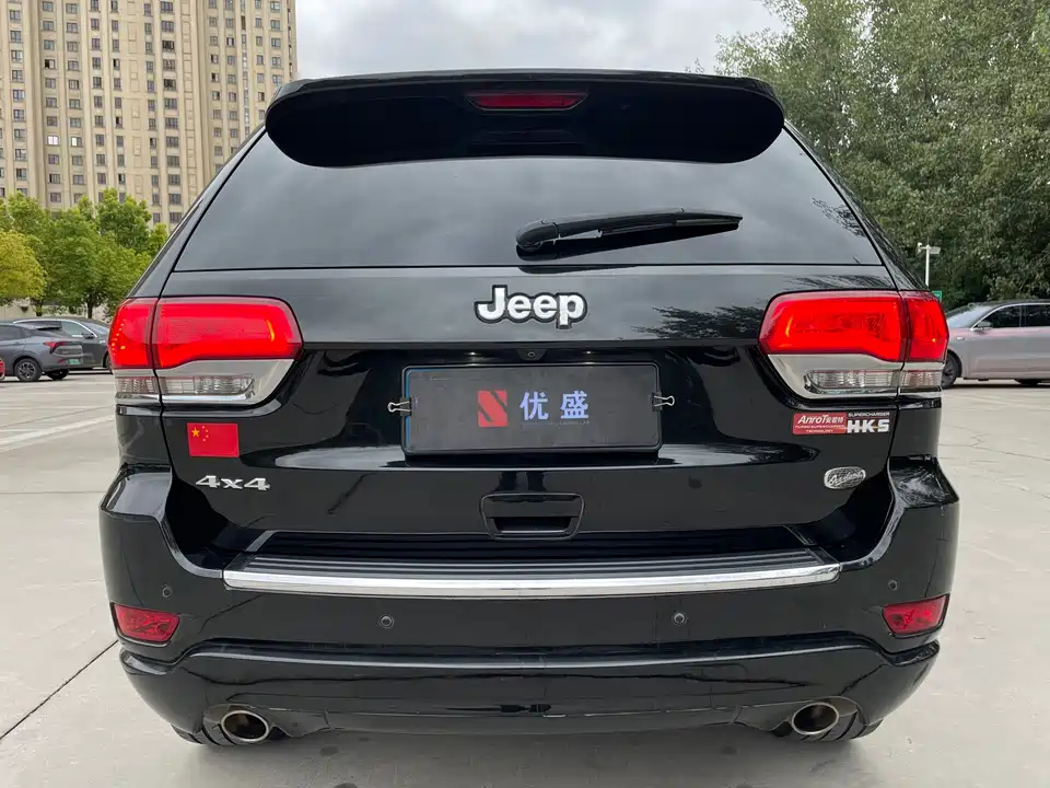 Jeep Grand Cherokee