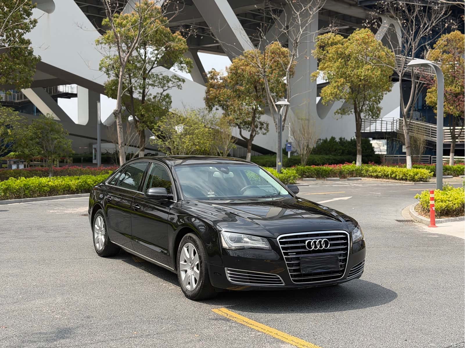 Audi A8L, 2014 3