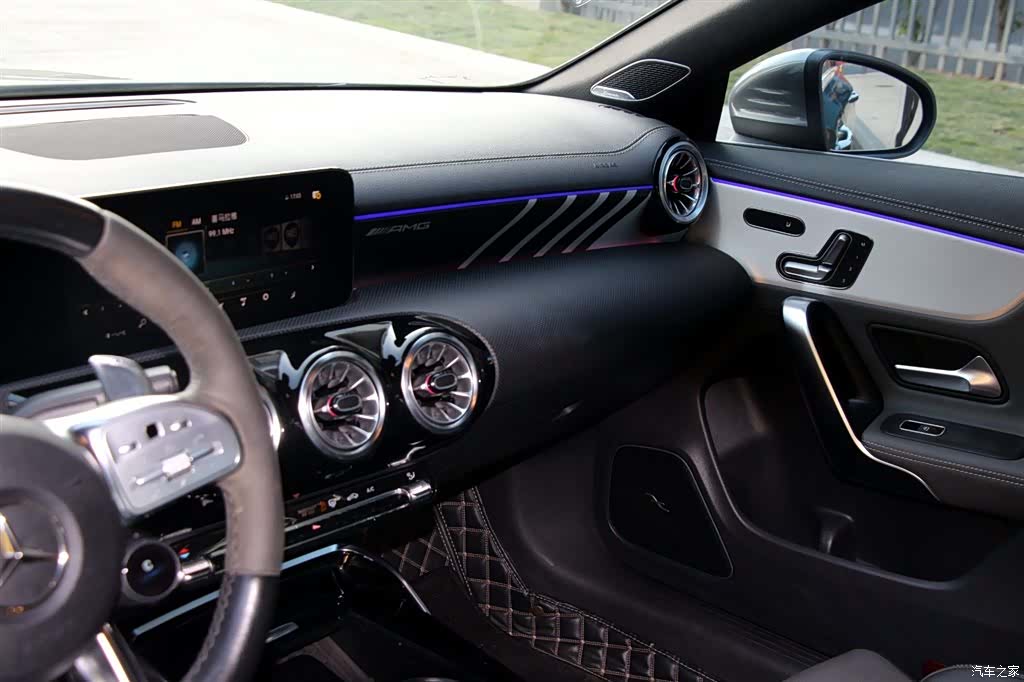Mercedes-Benz CLA, 2023 7