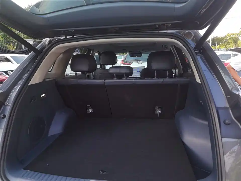 Geely Galaxy Galaxy E5