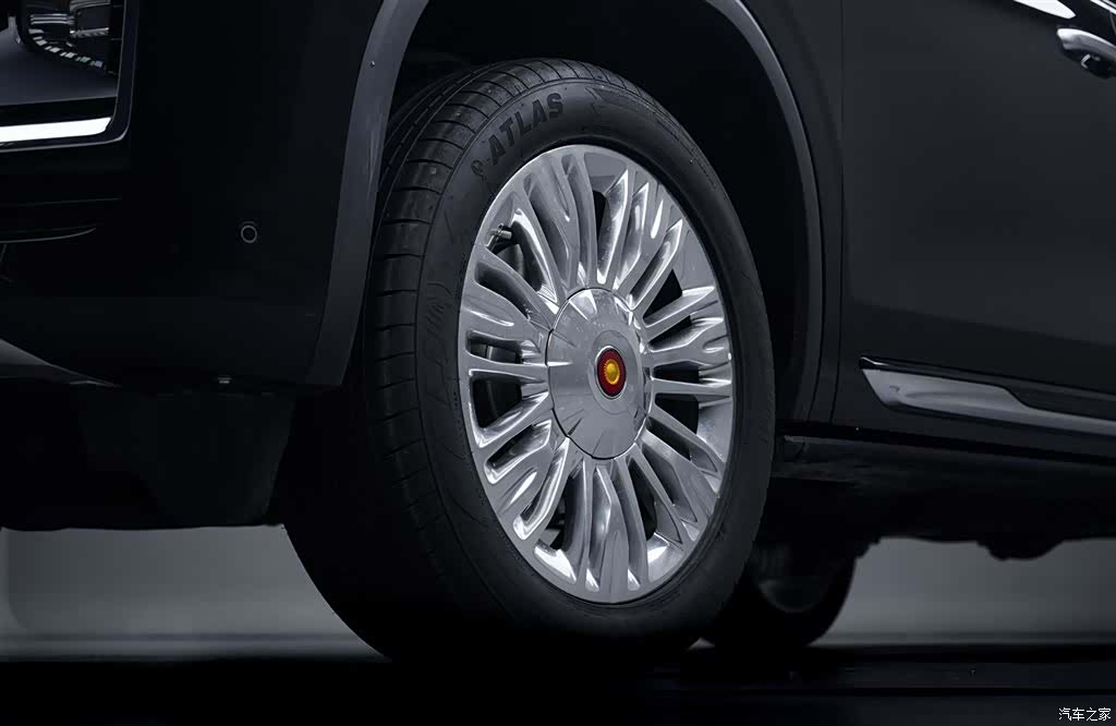 Hongqi 6, 2026 7