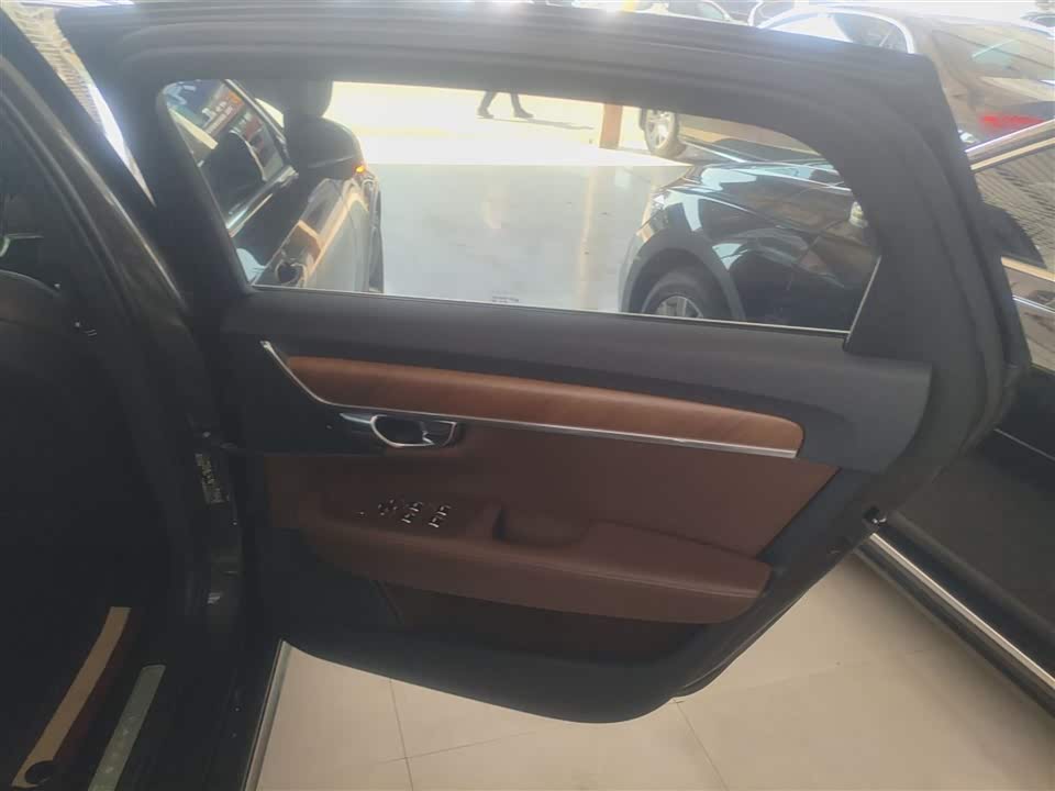 Volvo S90 Volvo S90
