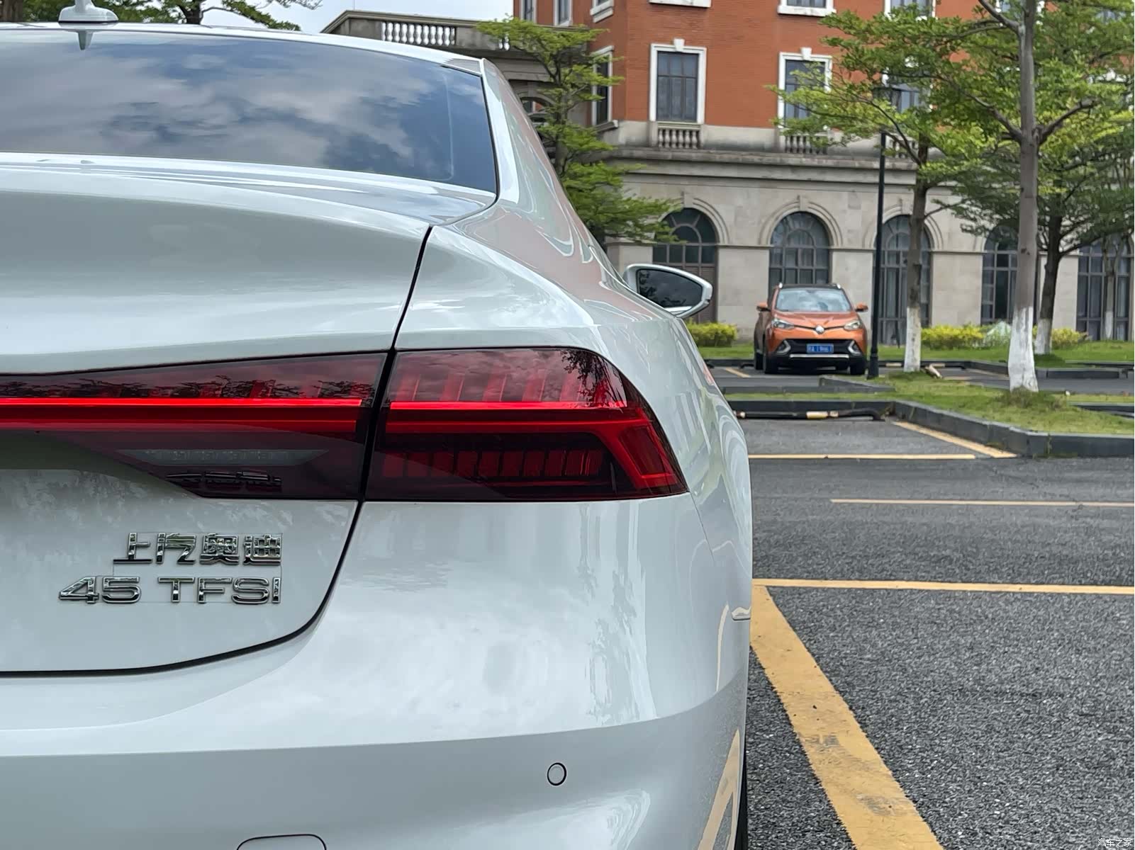 Audi A7L, 2023 9