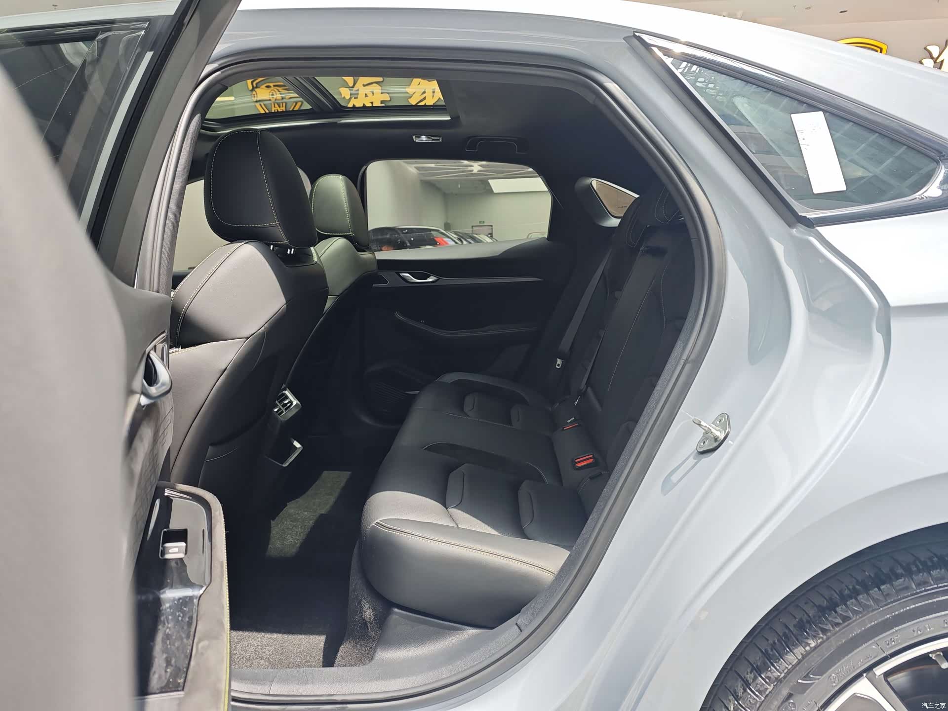 Geely Preface, 2023 8