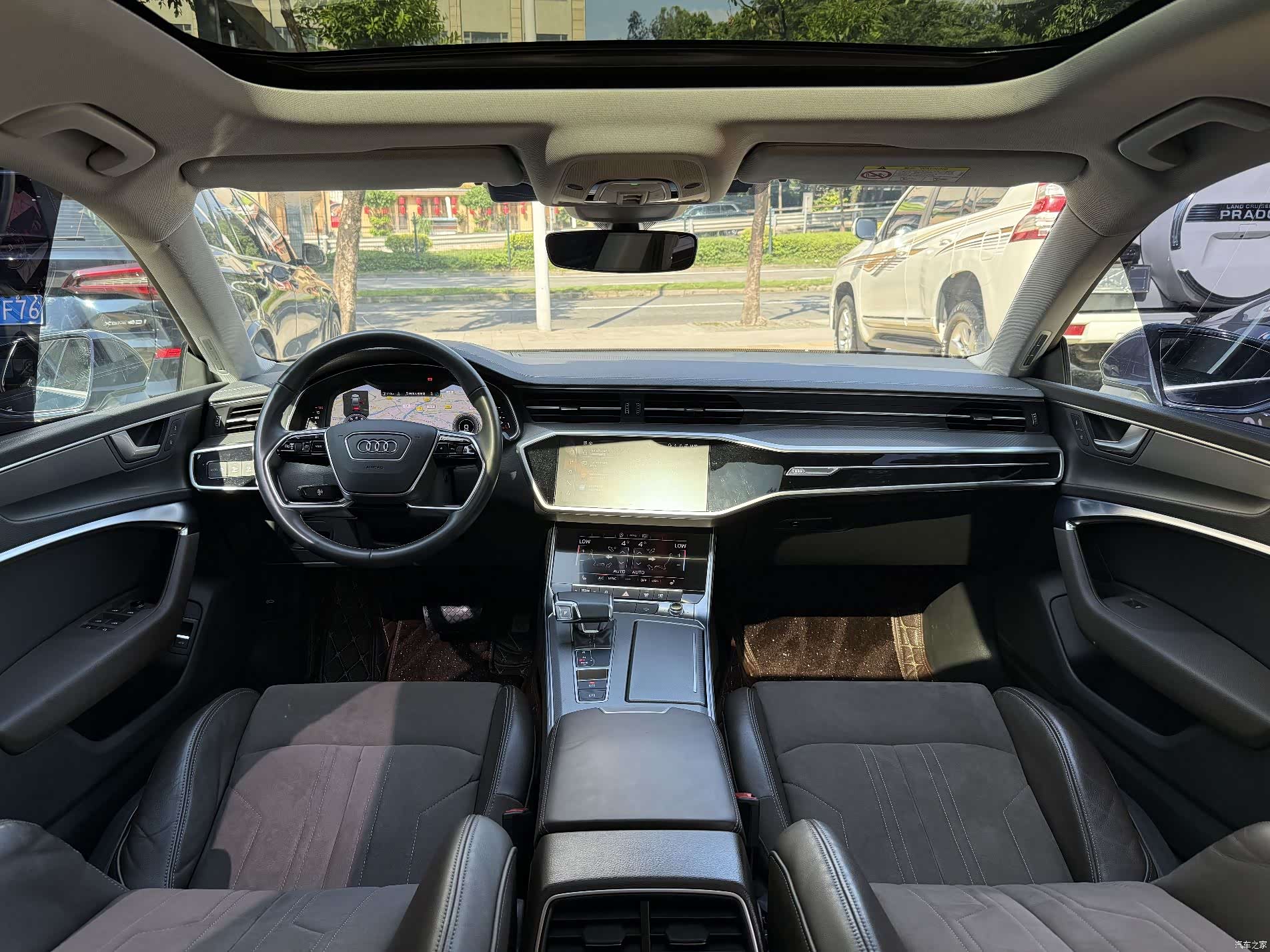 Audi A7L, 2023 12