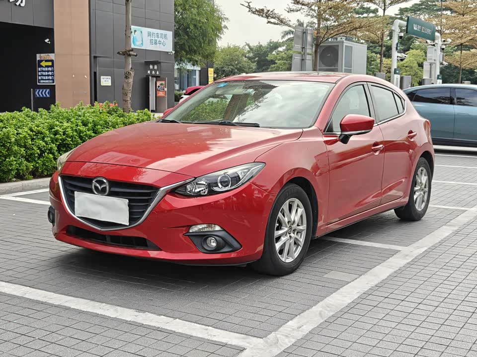 Mazda 3 Angkesaila