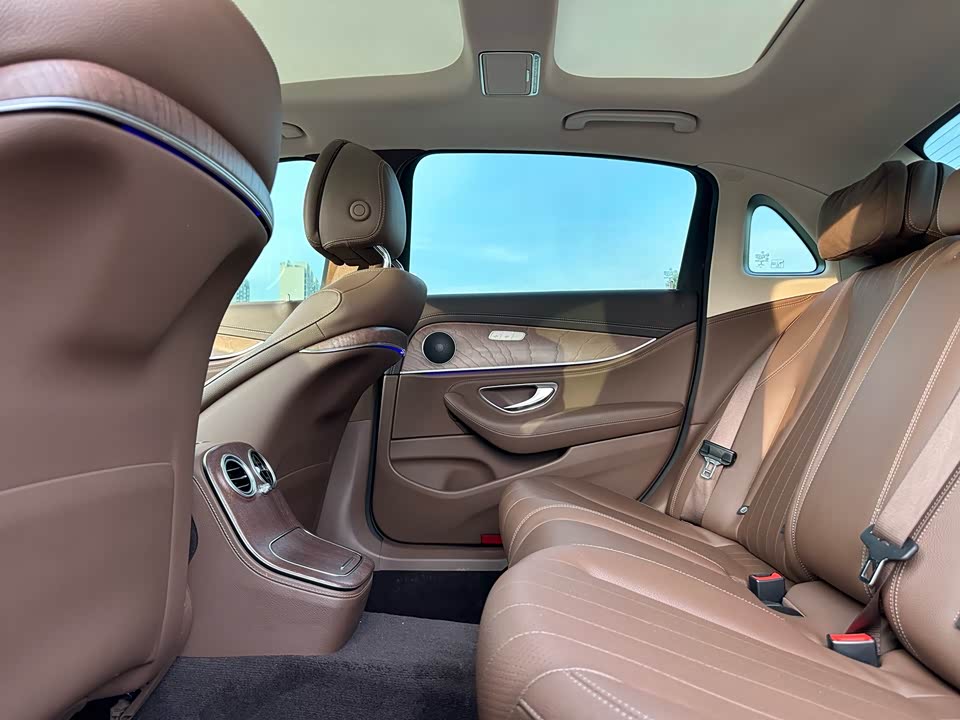Mercedes-Benz E-class Mercedes-Benz E-class