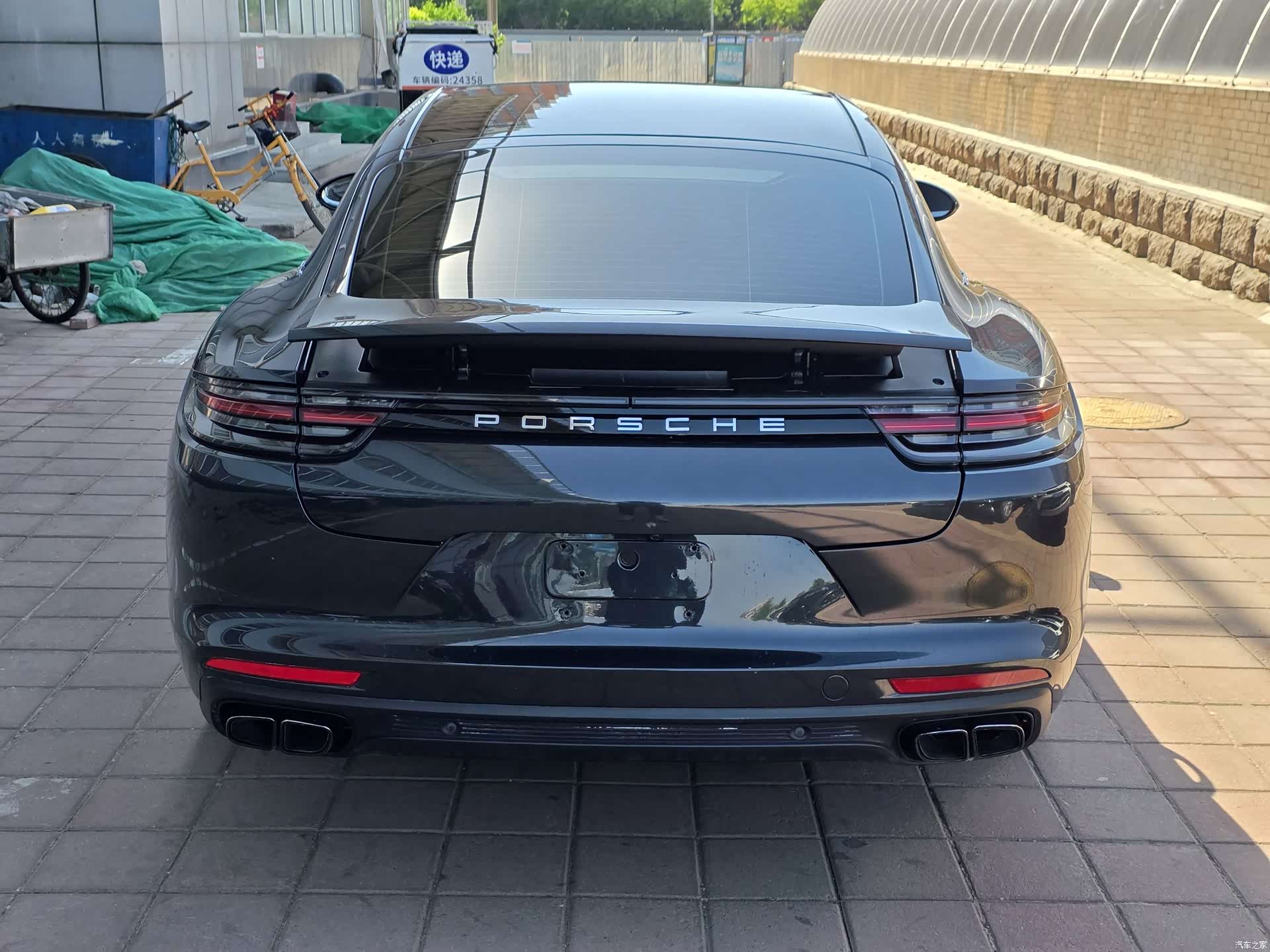 Porsche Panamera, 2018 все фото