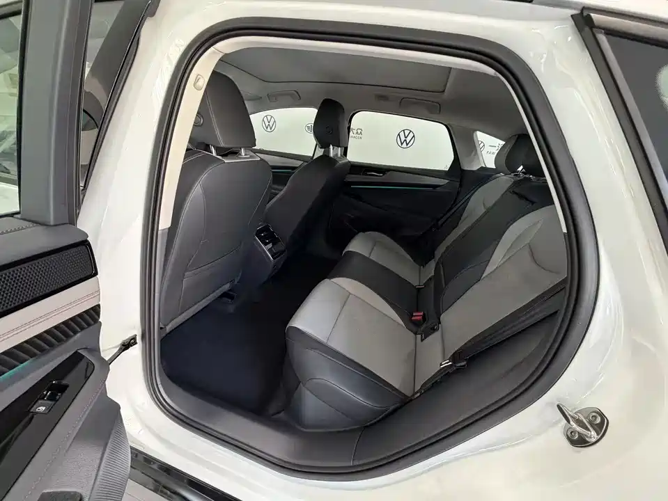 Volkswagen ID.7 VIZZION