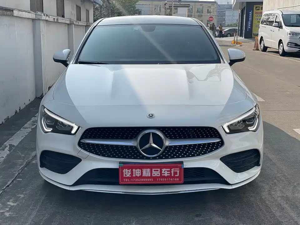 Mercedes-Benz CLA