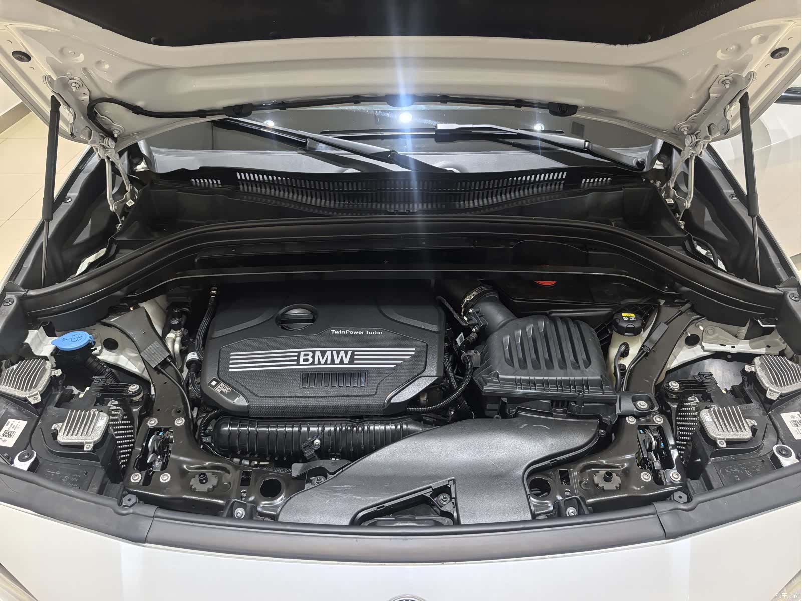 BMW X2, 2022 все фото