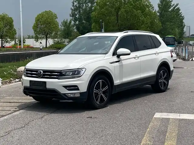 Volkswagen Tiguan L 2021 — купить из Китая под заказ