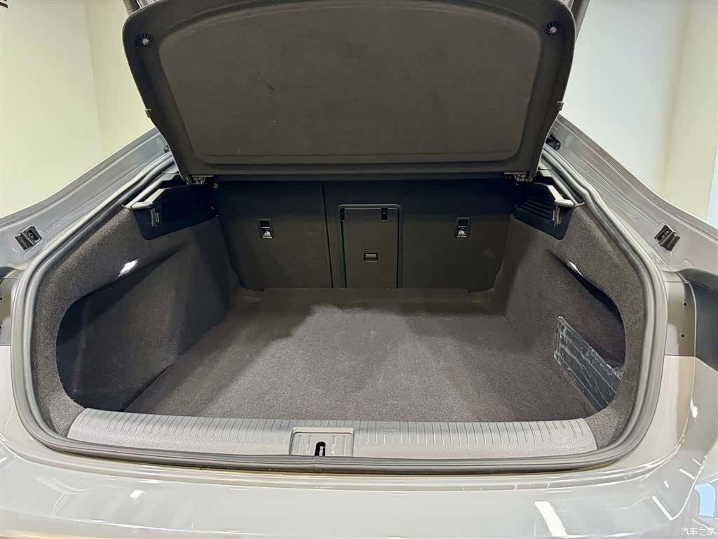 Volkswagen CC, 2024 4