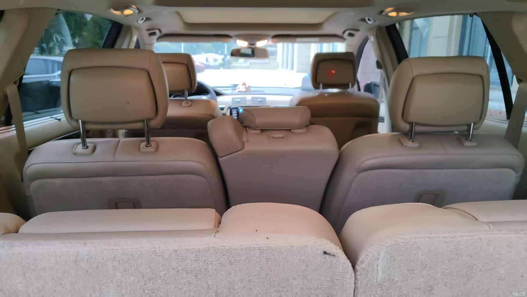 Mercedes-Benz R-Class, 2018 10